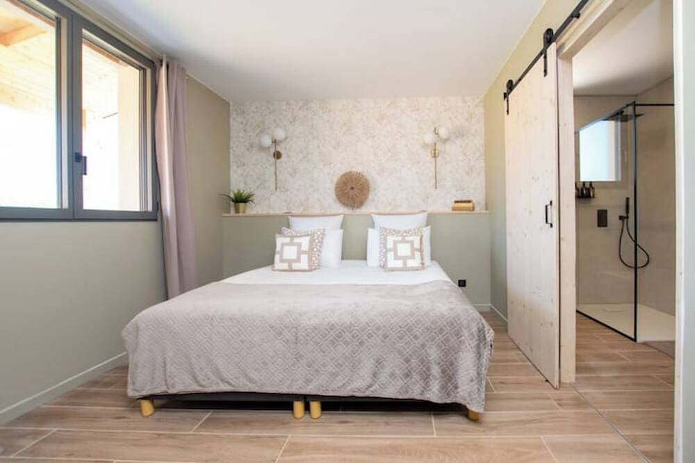Villa avec vue et piscine privée in Saramon, Gers
