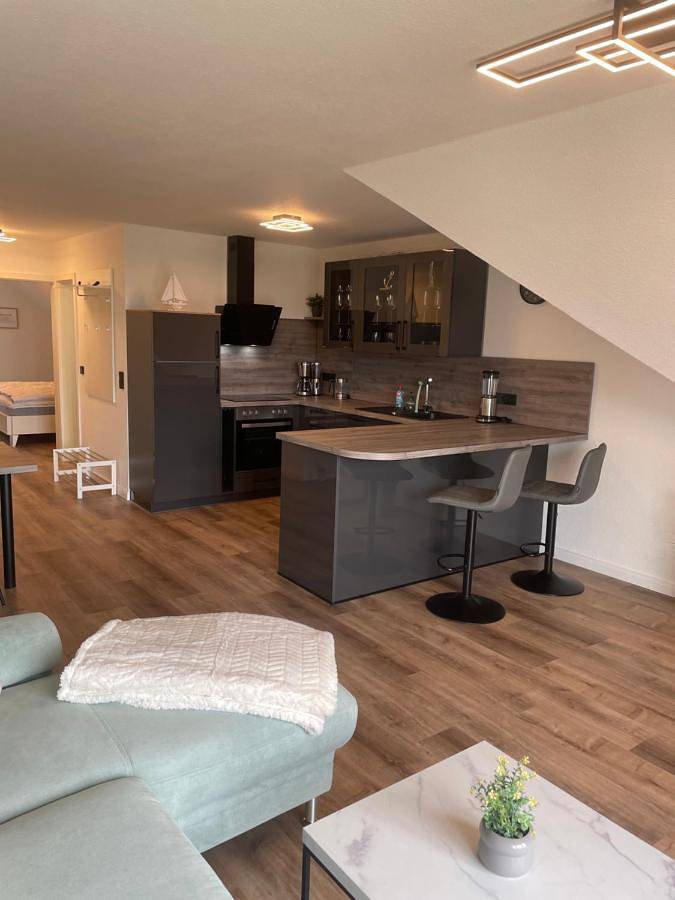 Ferienwohnung für 4 Personen, mit Balkon und Ausblick sowie Seeblick in Sagard - 2