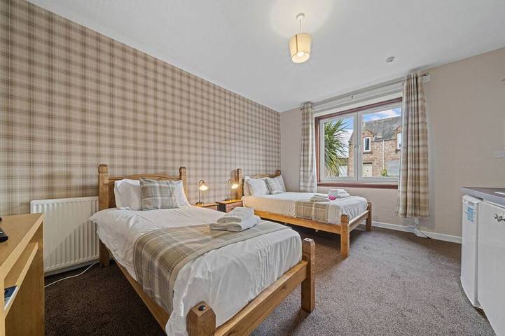 B&b for 3 people, with garden in Inverness