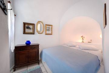 Villa for 5 People in Ormos Ammoudiou, Oia, Photo 4