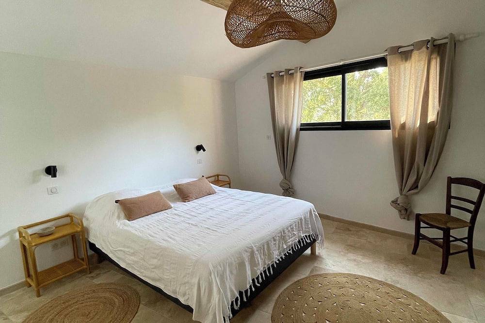 Domaine Cala Rossa - 250m de la plage - Piscine chauffée - 5 ch - Porto Vecchio in Cala Rossa, Lecci
