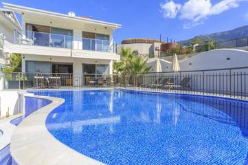 Cottage pour 6 personnes, avec terrasse et jardin à Fethiye (Muğla)