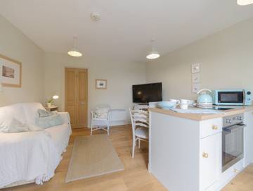 Holiday Rental for 2 People in Herefordshire, West Midlands, Photo 2