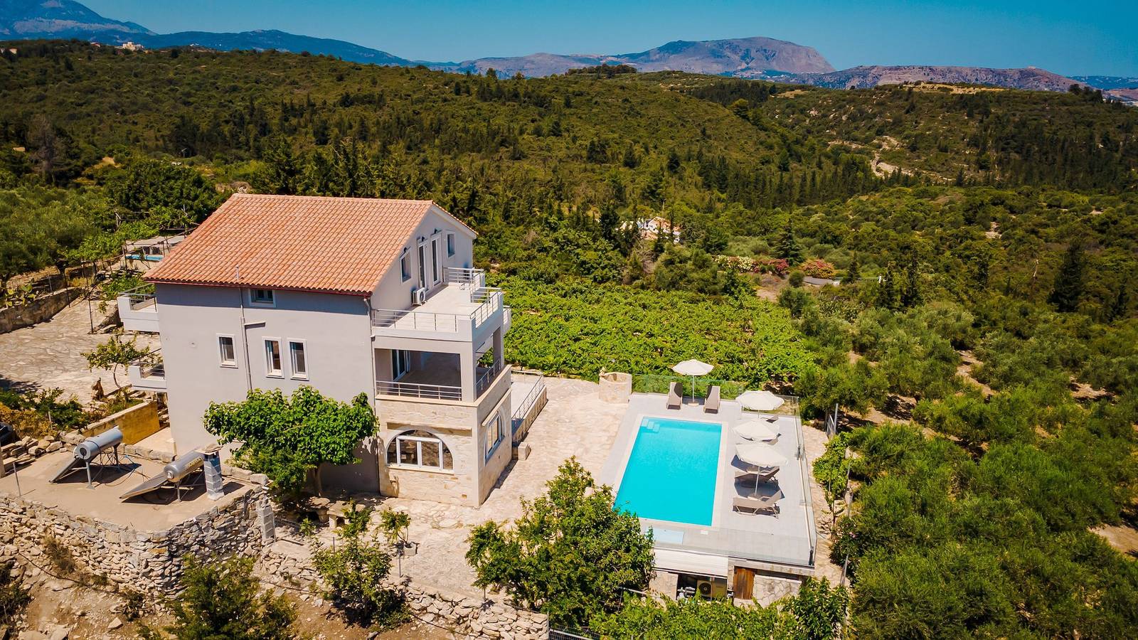 Villa für 14 Personen mit Terrasse in Vamos, Chania und Umgebung