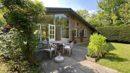 Ferienhaus für 4 Personen, mit Balkon/Terrasse und Terrasse in Schouwen-Duiveland