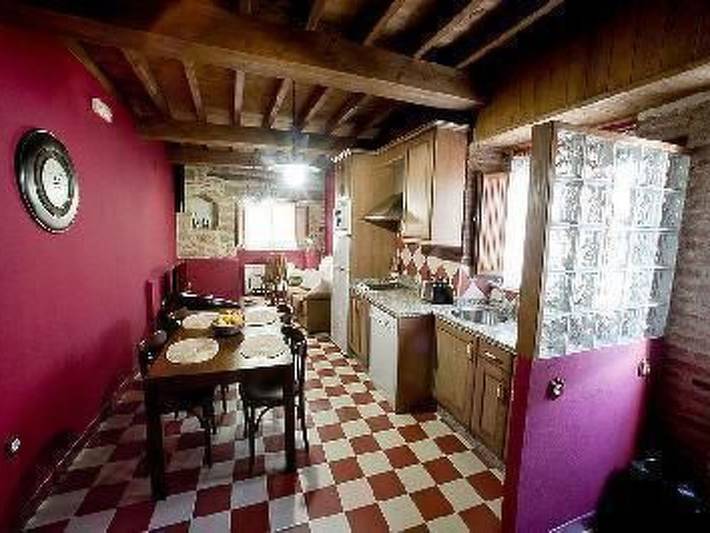 Casa rural para 4 personas, con balcón y piscina en Extremadura - 3