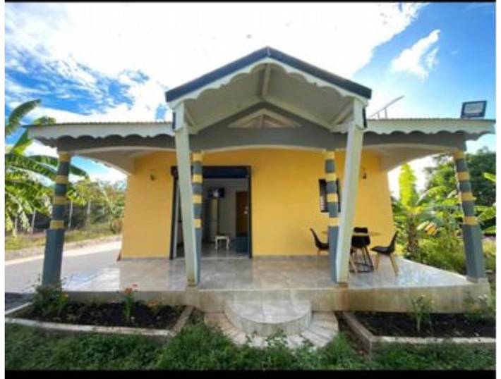 Maison de vacances pour 4 personnes, avec piscine et jardin