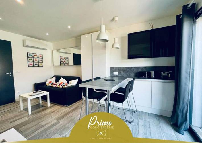 Location de vacances pour 4 personnes, avec piscine et jardin à Figari - 4