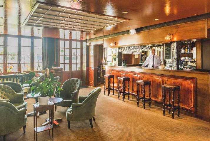 Hôtel pour 2 personnes, avec terrasse dans Circuit de Nevers Magny Cours - 4