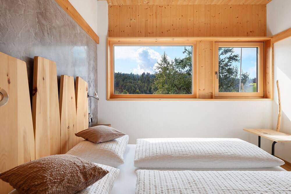 Geheel appartement, Appartement 'Kesselmoos' met Uitzicht op de Bergen, Gedeelde Tuin en Wi-Fi in Deutschnofen, Eggental