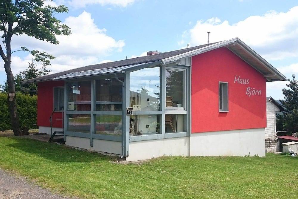Wellnesshaus mit Garten in Schnett, Masserberg