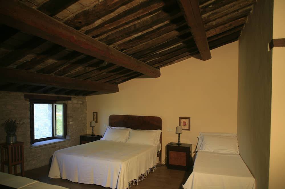 Ganze Wohnung, Wohnung mit Pool in der Nähe von Urbino / Gubbio / Meer-10% bis Dezember 2019 in Cagli, Valle del Metauro