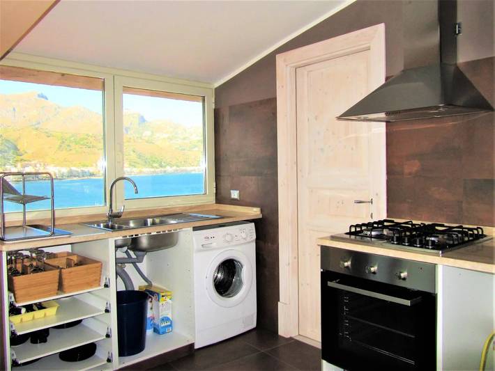 Apartamento entero, 4 estancias 6 personas in Schisò, Giardini-Naxos