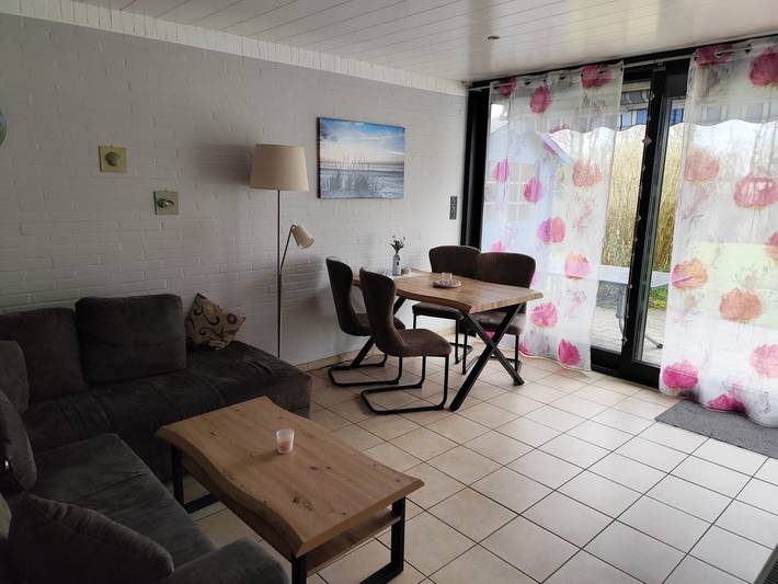 Ferienhaus für 4 Personen, mit Garten und Ausblick