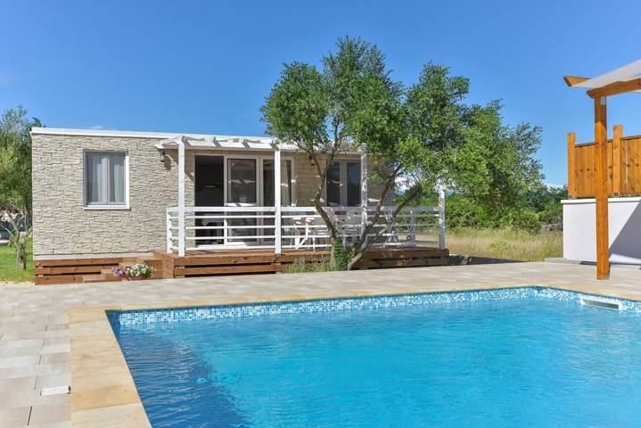 Ferienhaus für 4 Personen in Privlaka