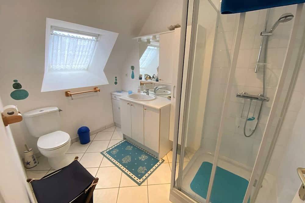 Agréable maison à 500m de la plage de la Fresnaye, 3 chambres, 6 personnes in Saint-Cast-le-Guildo, Région de Dinan