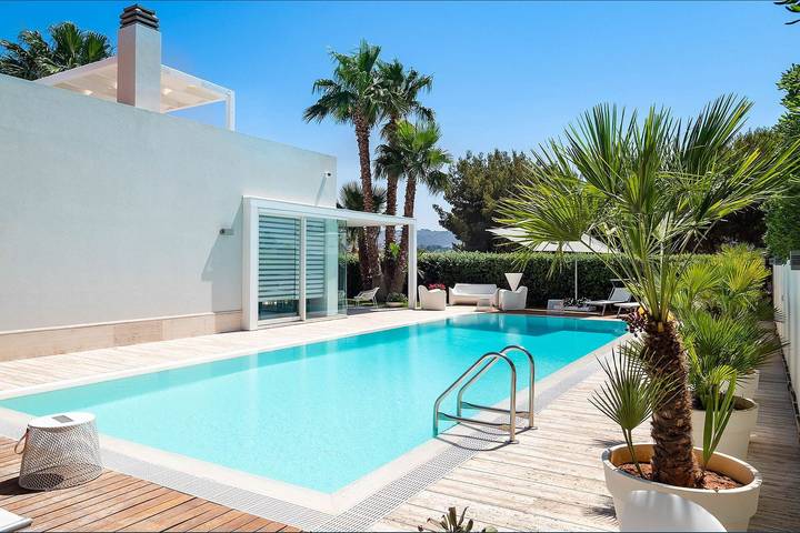 Villa pour 5 personnes, avec terrasse et jardin - 1