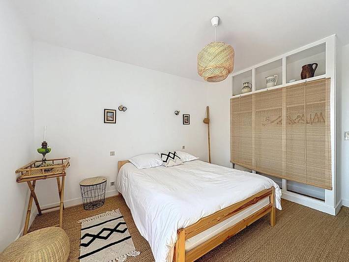 Location de vacances pour 5 personnes, avec vue et jardin à Tanlay