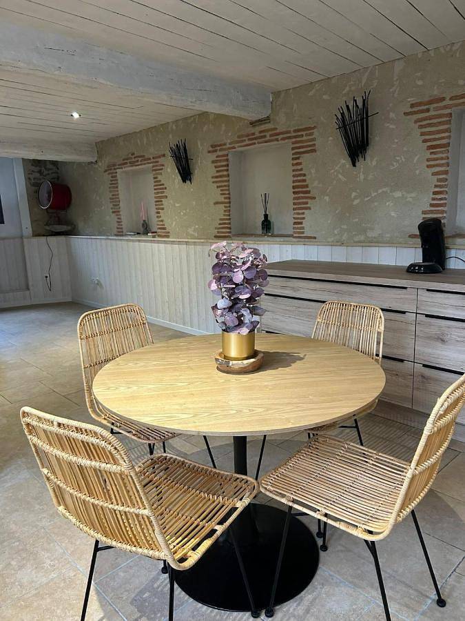 Gîte pour 4 personnes, avec terrasse à Villasavary - 2