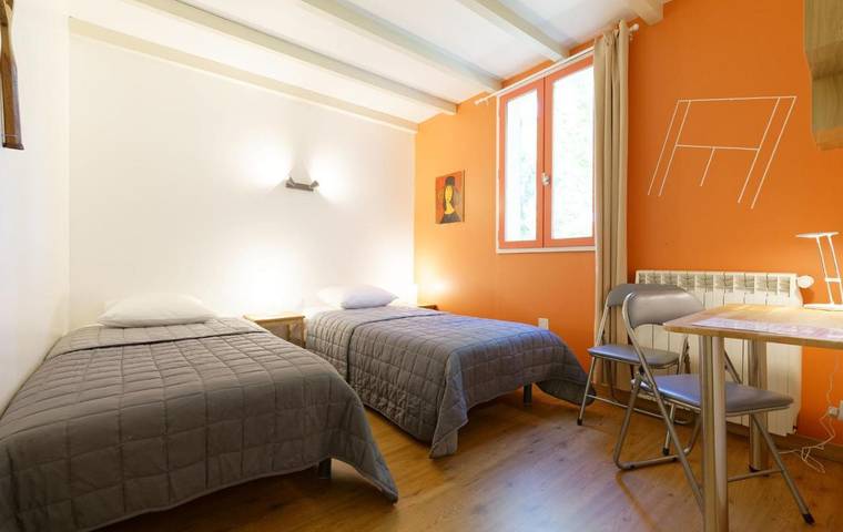 Chambre d’hôte pour 2 personnes, avec piscine ainsi que jardin et vue dans le Gers - 4