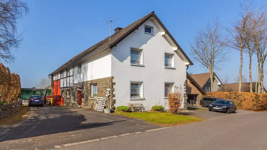 Ferienwohnung für 7 Personen, mit Garten und Sauna in Monschau