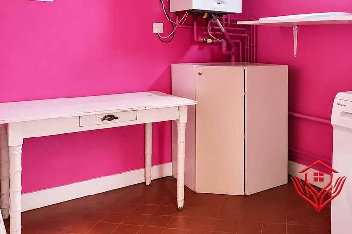 Grande maison de caractère avec jardin – 15 voyageurs in Poissy, Yvelines