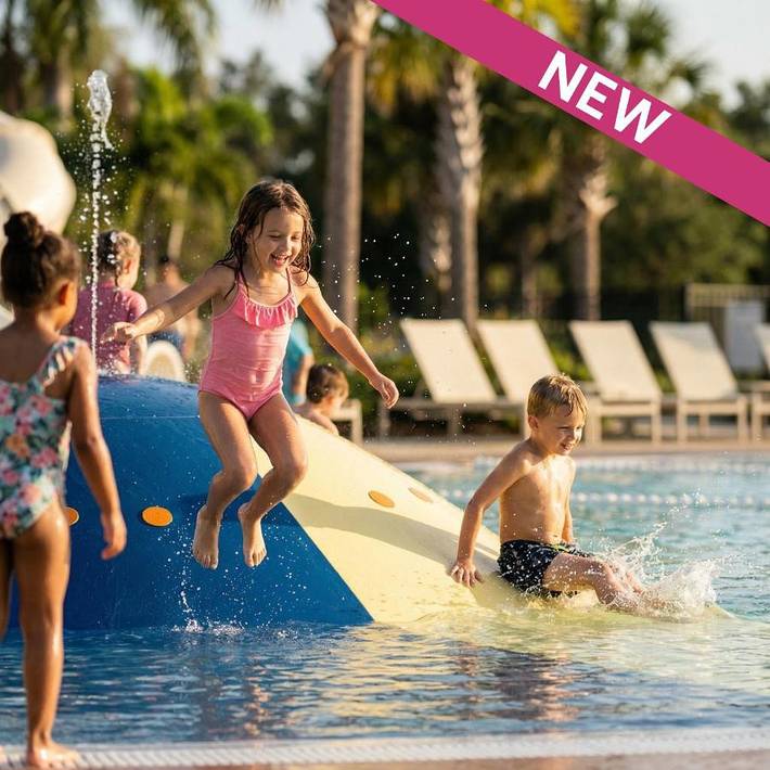 Location de vacances pour 6 personnes, avec piscine et bassin pour enfant ainsi que jacuzzi et jardin, adapté aux familles dans Platja de l'Almadrava - 3