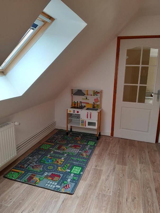 Gîte pour 4 personnes, avec terrasse et jardin à Mailly-Maillet - 3