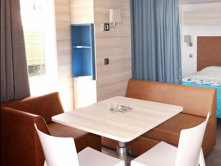 Camping Tikayan Les Palmiers  - Mobilheim 2 personen - Tennessy. Komfort in Hyeres, Parc national Port-Cros