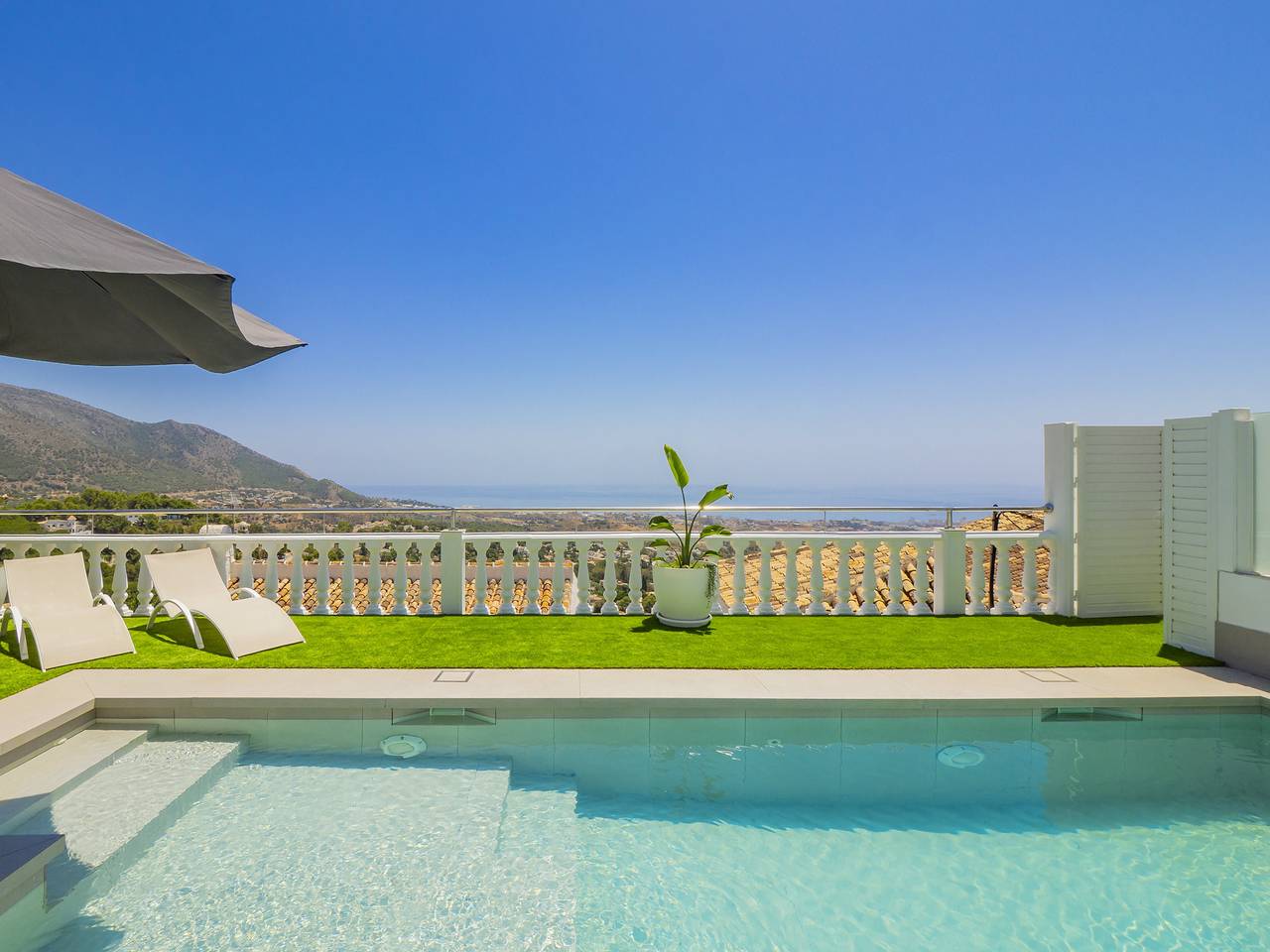 Appartement entier, Cubo's La Santa Maria Mijas Pool & Sea View in Mijas Pueblo, Mijas