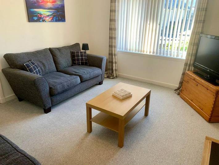 Holiday rental for 4 people, with garden and view in Cullen
