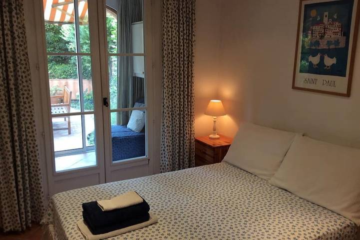 Gîte pour 2 personnes, avec jardin et terrasse à Saint-Jean-Cap-Ferrat - 2