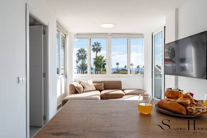 Apartamento para 4 personas, con terraza, Se admiten mascotas en La Colina Torremolinos