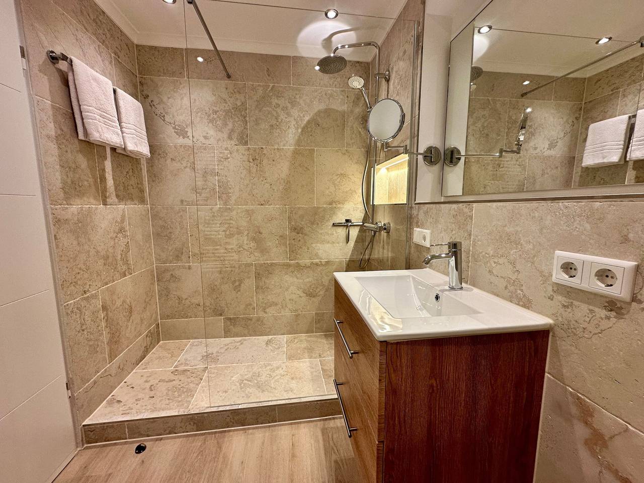 Appartement de vacances entier, Wiking, App 512 ''Meeresleuchten'' in Westerland, Sylt (Gemeinde)