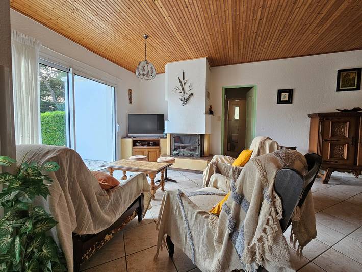 Location de vacances pour 6 personnes, avec jardin dans Plage des Chardons - 2