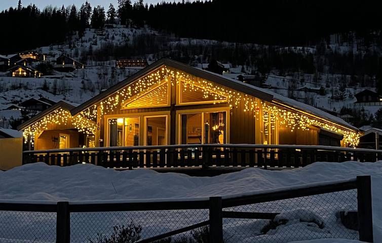 Ferienhaus für 7 Personen, mit Garten und Seeblick sowie Terrasse - 1