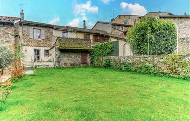 Gîte pour 8 personnes, avec jardin à Pélussin