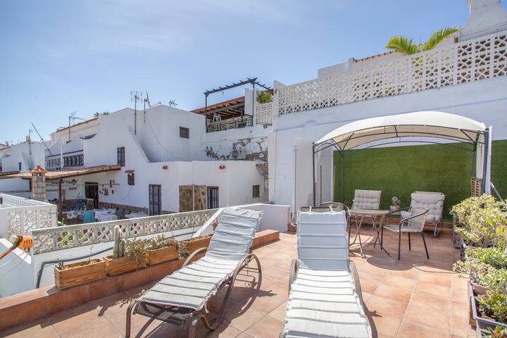 Vacation Home 'Ita' with Private Terrace, Wi-Fi and Air Conditioning in Playa de Anfi, Mogán