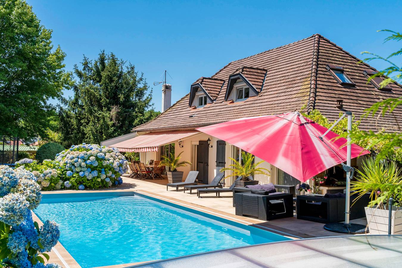 Villa 'Au Coeur Des Pins' mit privatem Pool, privatem Garten und Wlan in Tarnos, Dax und Umgebung