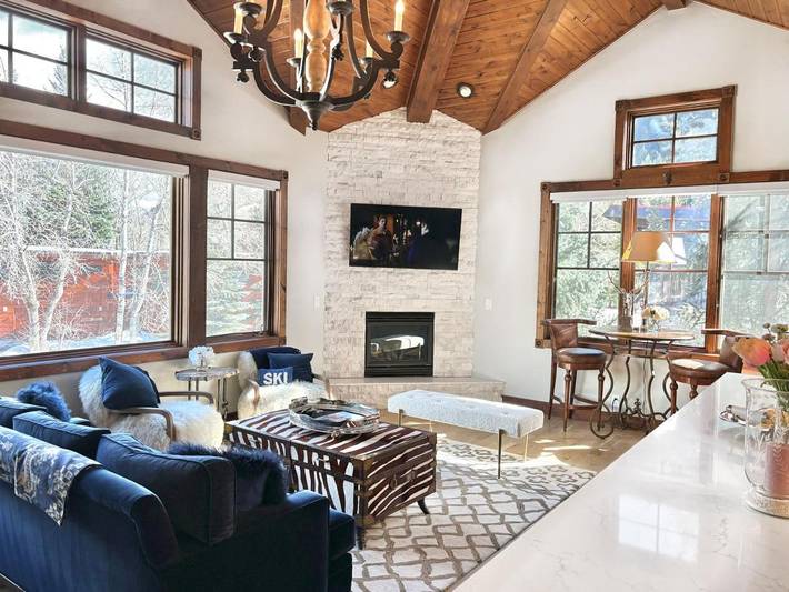 Ferienwohnung für 8 Personen, mit Balkon und Pool sowie Whirlpool - 1