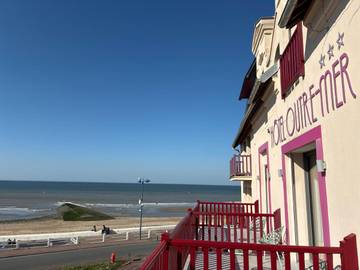 Hôtel pour 3 personnes, avec vue dans Office de Tourisme de Villers sur Mer
