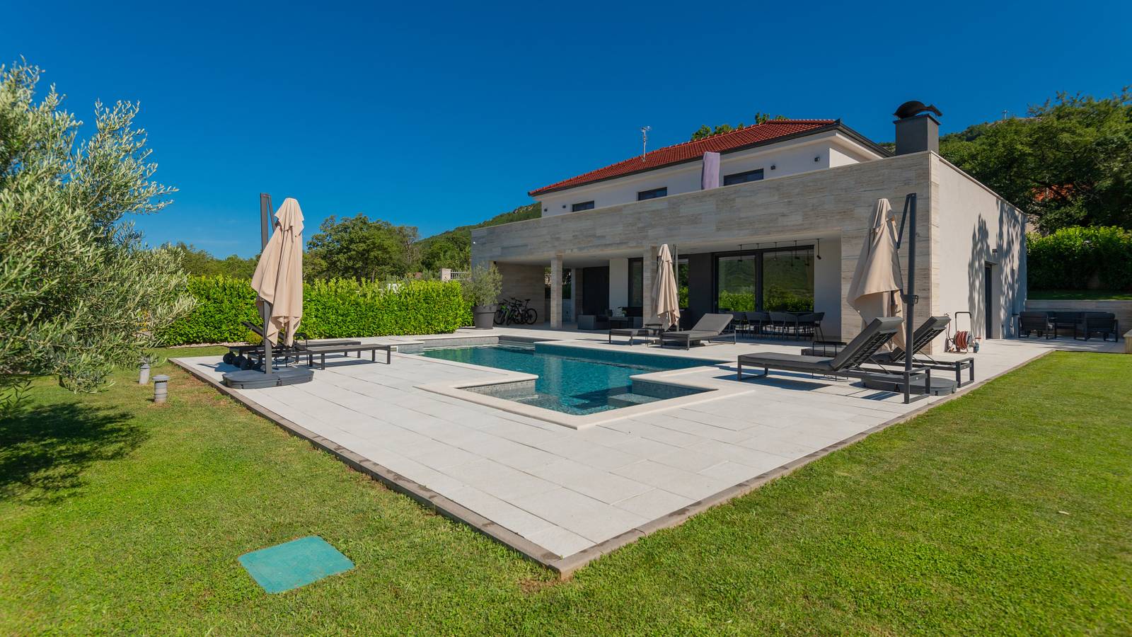 Villa Vitrenik -Makarska by Villas Guide in Cista Velika, Dalmatinisches Zagora