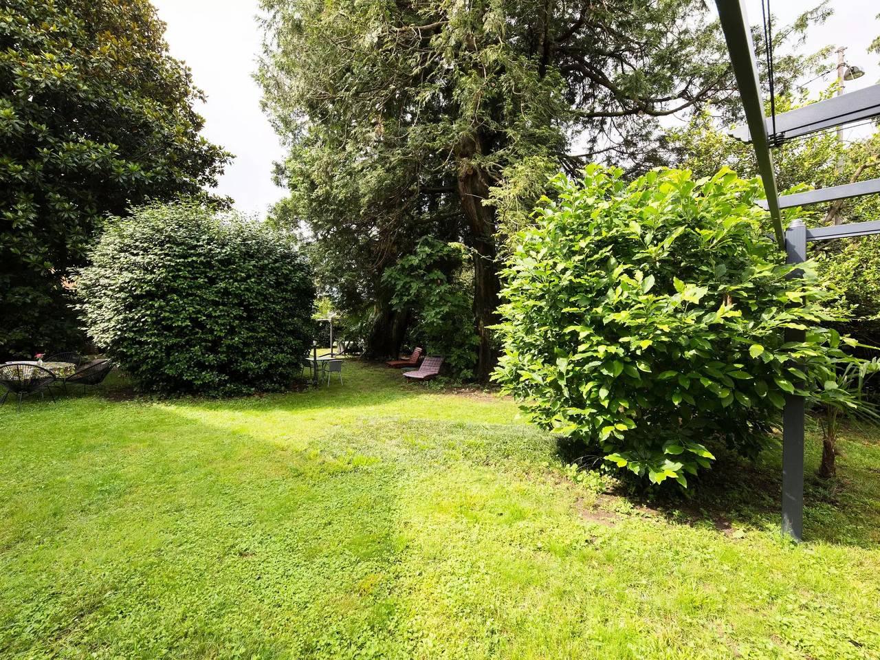 Casa 7 Persone in Maccagno, Maccagno con Pino e Veddasca