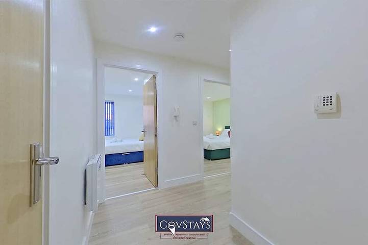 Entire apartment, Beauchamp House in Coventry, Birmingham Area