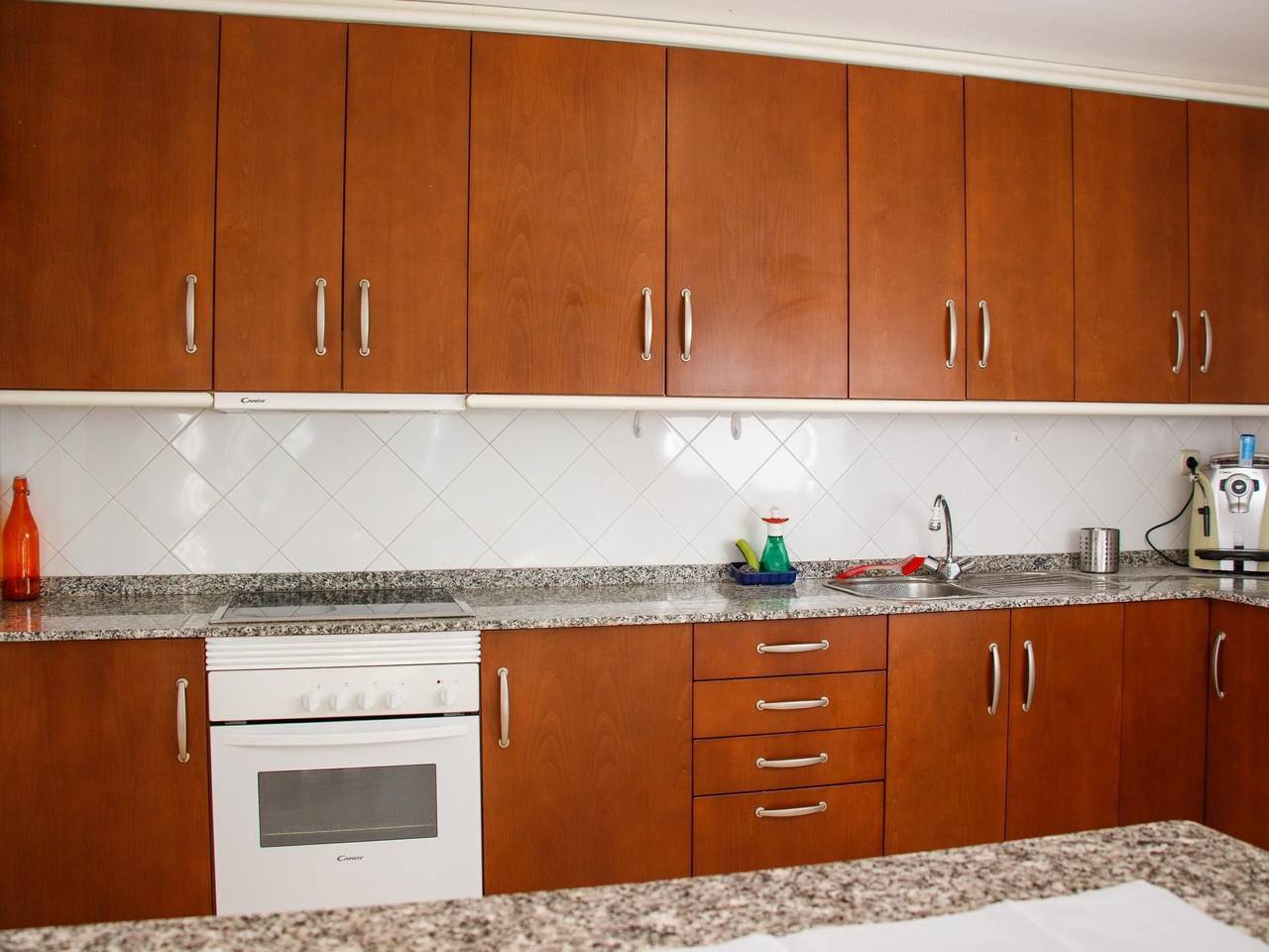 Apartamento entero, Komfortable Ferienwohnung in El Turman mit Terrasse in Piscinas Naturales. Salinas (Agaete), Agaete