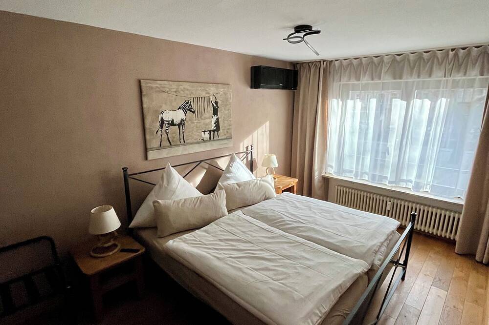 Ganze Wohnung, Stylish suite Oldtown Heidelberg free parking air condition in Altstadt Heidelberg, Heidelberg