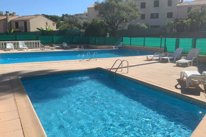 Studio für 4 Personen, mit Pool und Balkon, kinderfreundlich in Antibes - 2