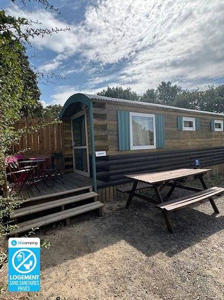Camping 4 étoiles - Piscine in Sorgues, Vaucluse