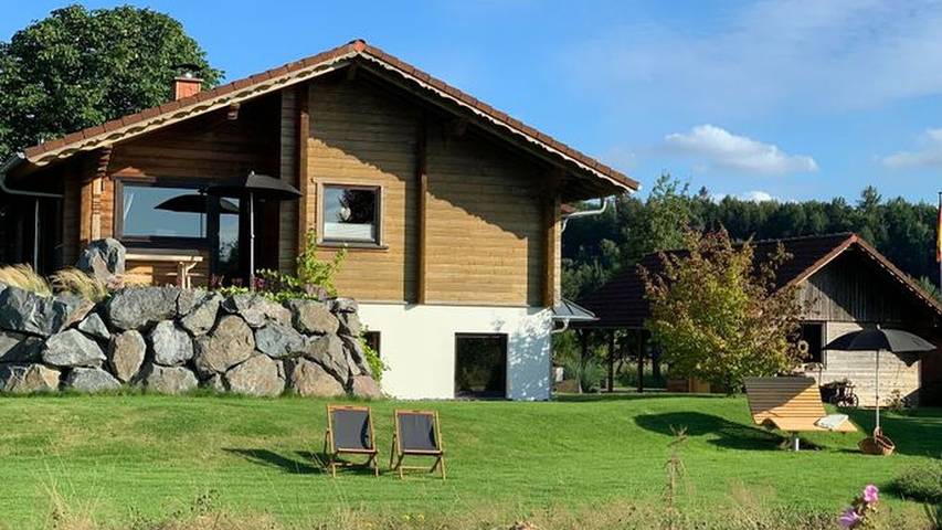 Ferienwohnung für 4 Personen, mit Sauna und Ausblick sowie Garten, kinderfreundlich - 1