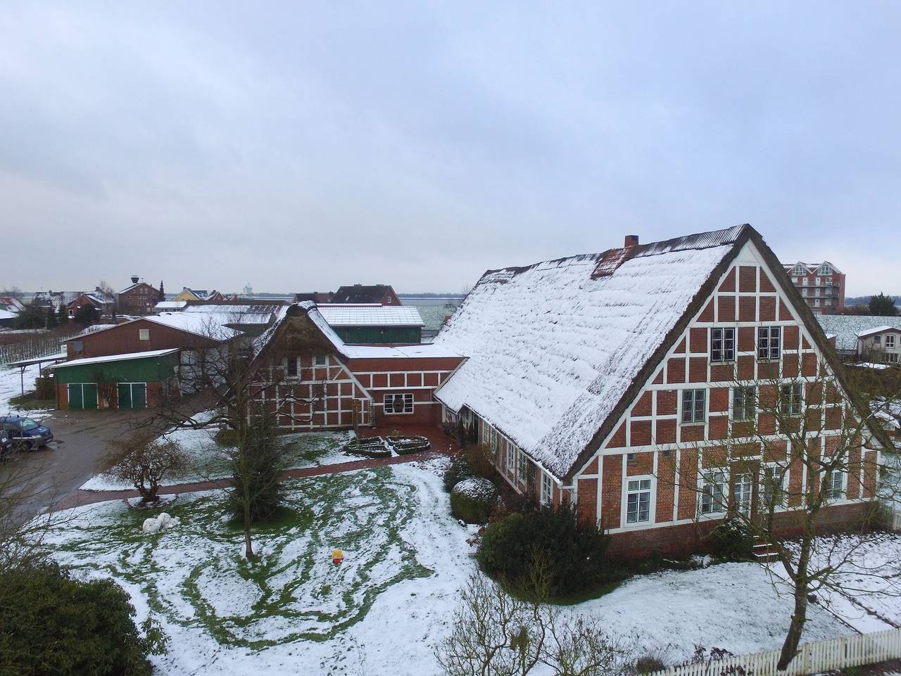 Ganze Ferienwohnung, Ferienwohnungen von Schassen - Appartement 1 in Twielenfleth, Hollern-Twielenfleth